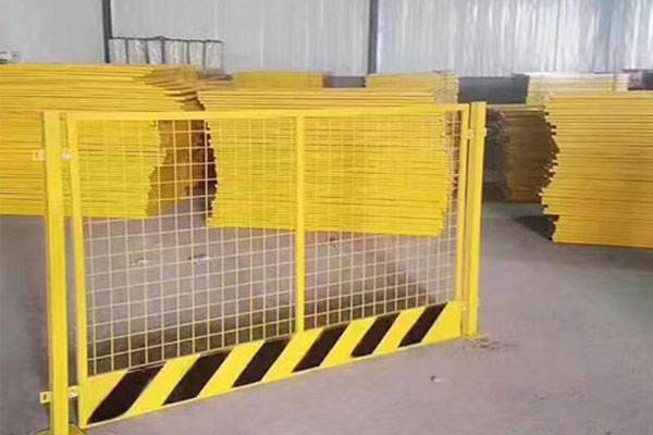 基坑護(hù)欄,基坑護(hù)欄,基坑護(hù)欄 基坑護(hù)欄,基坑護(hù)欄,基坑護(hù)欄