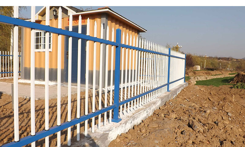 雙邊鋅鋼護(hù)欄網(wǎng)多少錢(qián)一米 雙邊鋅鋼護(hù)欄網(wǎng)多少錢(qián)一米