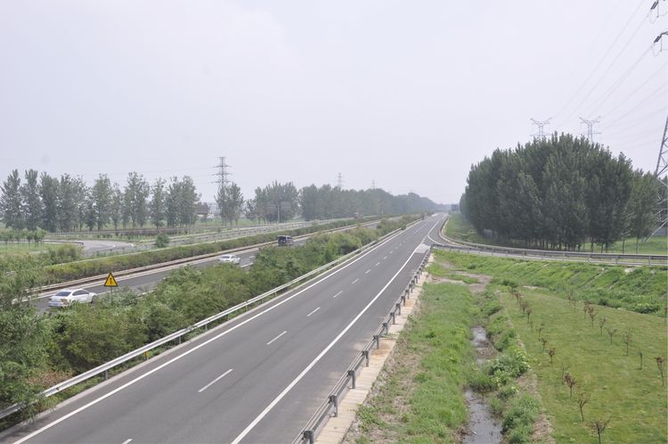 津保高速市政護(hù)欄 津保高速市政護(hù)欄