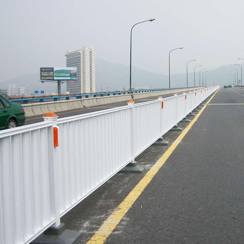 市政護欄廠家聯(lián)系方式 市政護欄廠家聯(lián)系方式